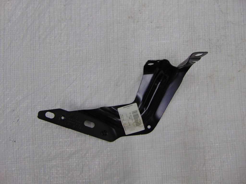 фото №1, Seat кронштейн крыла левая передние 5fj821135