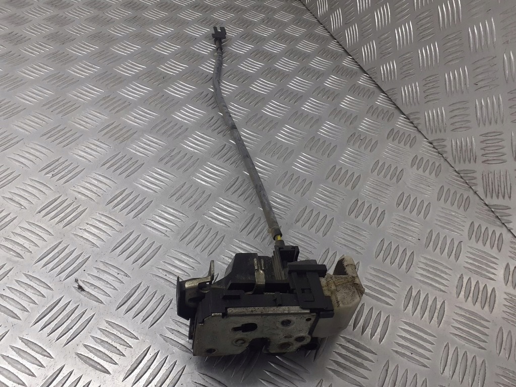 фото №1, Замок дверь правый перед fiat doblo i 6pin