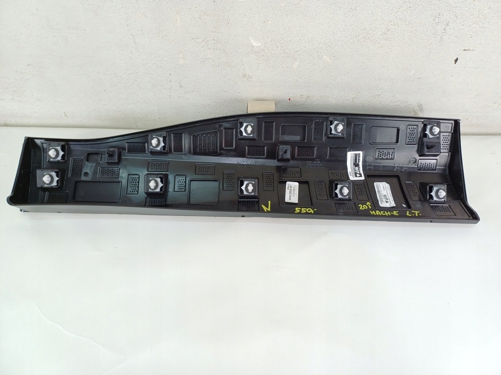 фото №6, Молдинг дверь накладка левый задняя ford mustang mach-e 20- lj8b-r25335-aaw