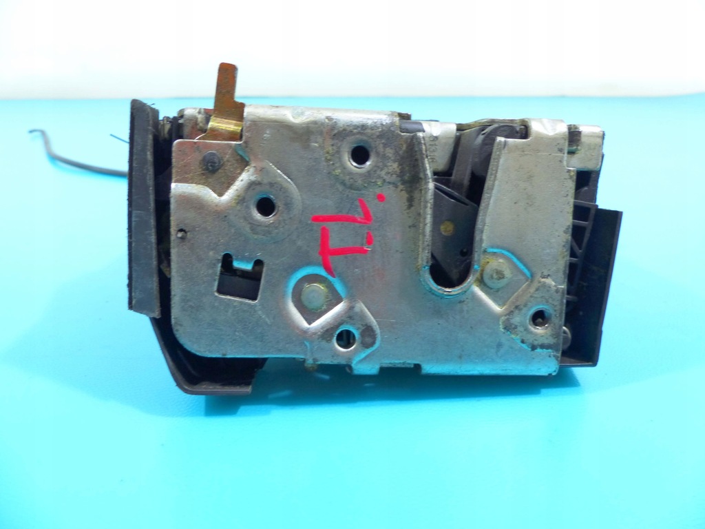 фото №2, Замок задня лівий 8pin land rover freelander i