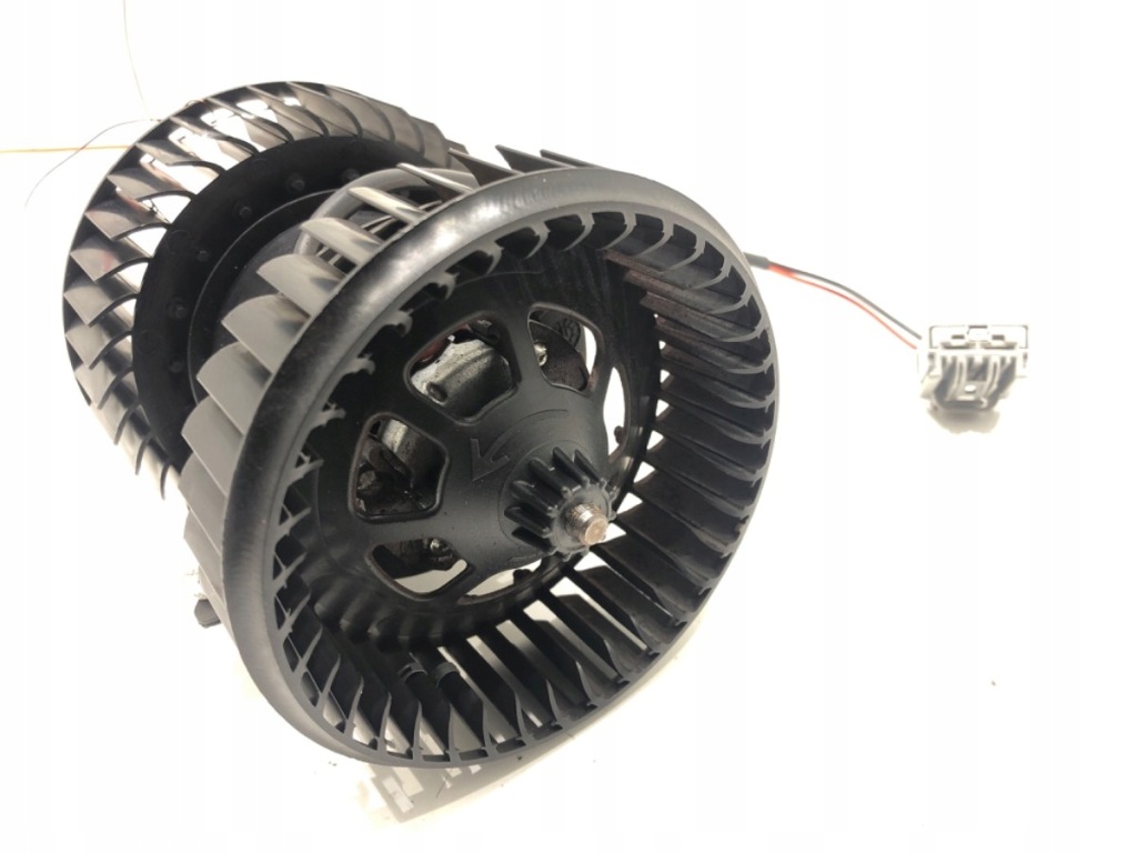 Повітродувка обдув bmw g30 16473585 Ціна
