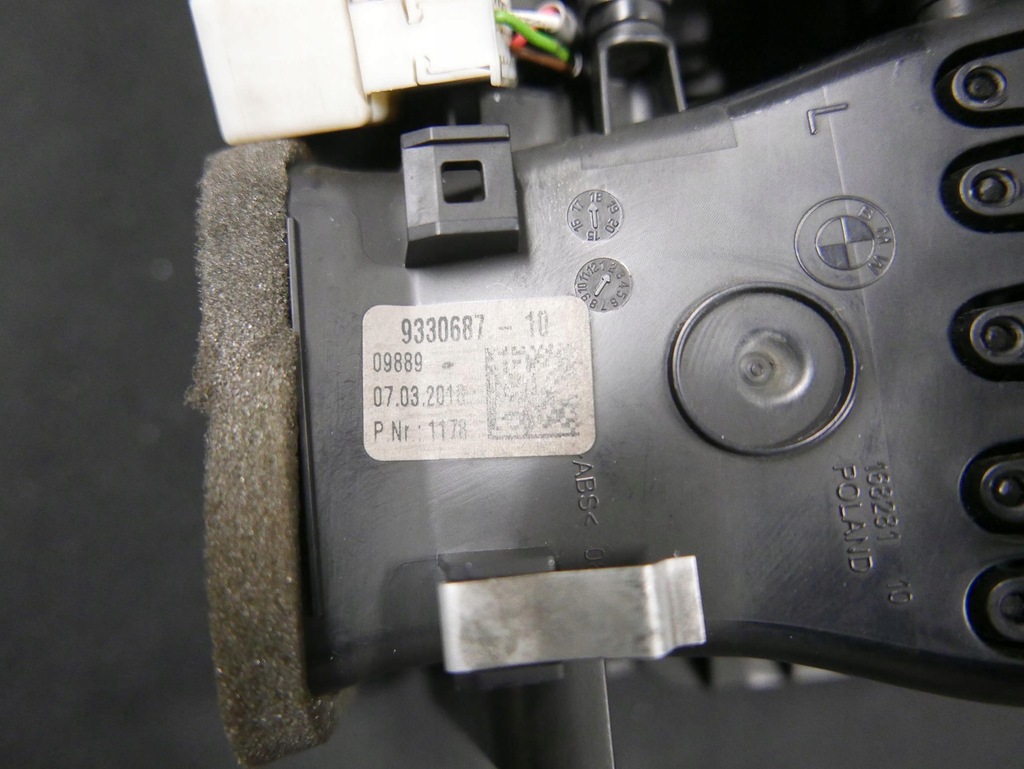 фото №8, Bmw g30 g31 g32 решётка обдув задняя 9330687