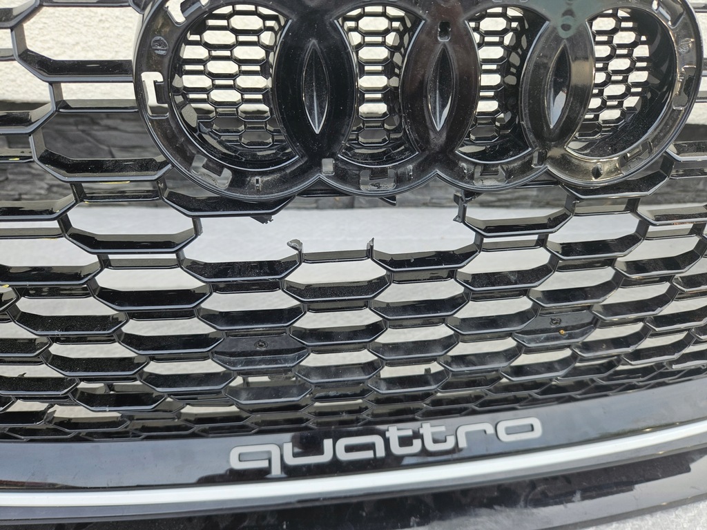 фото №6, Audi rs4 8w0-zderzak перед решётка радиатора спойлер 8w0807437t