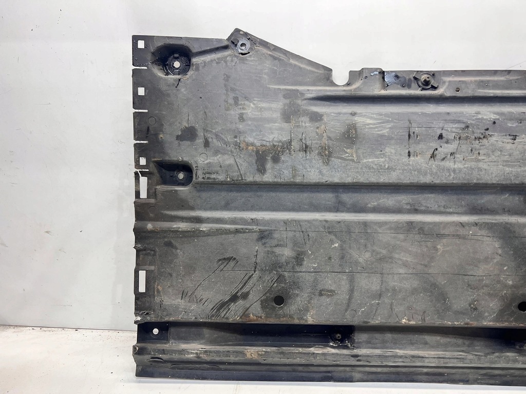 фото №9, Захист підвіска ліва audi a4 b8 8k0825207b