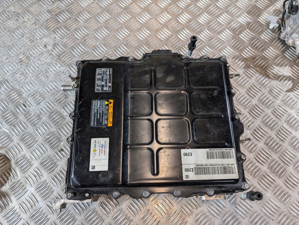 фото №1, Kia niro инвертор инвертор зарядное устройство 36400-0e190