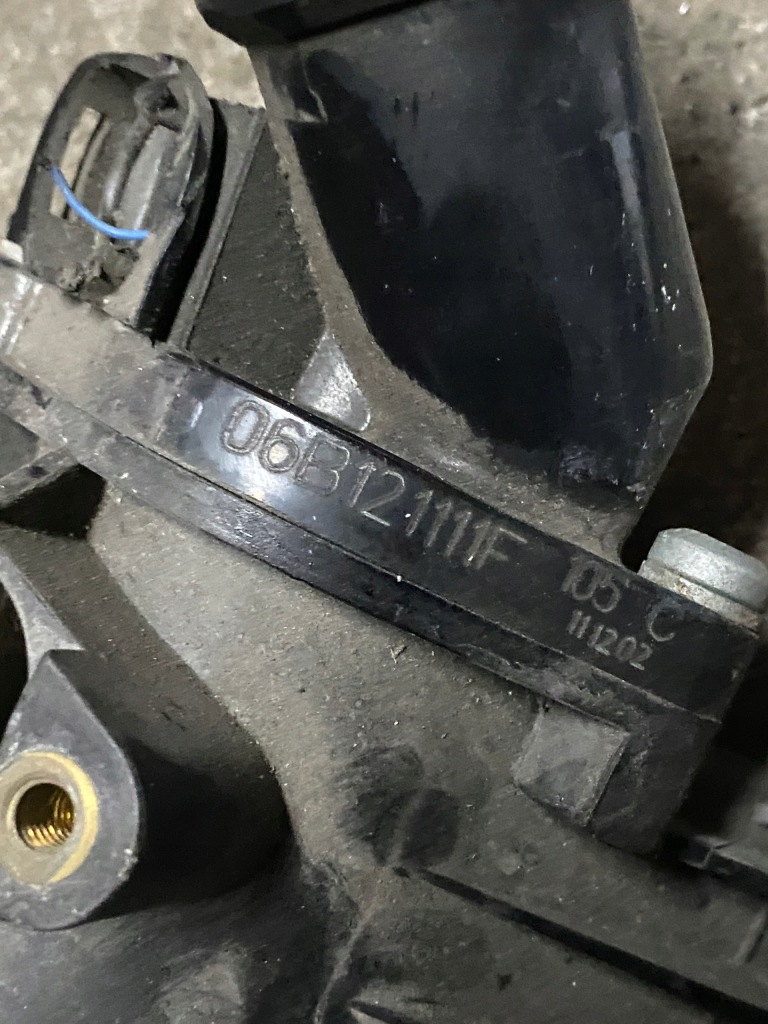 фото №3, 9 audi vw термостат корпус termotatu 06b121111f