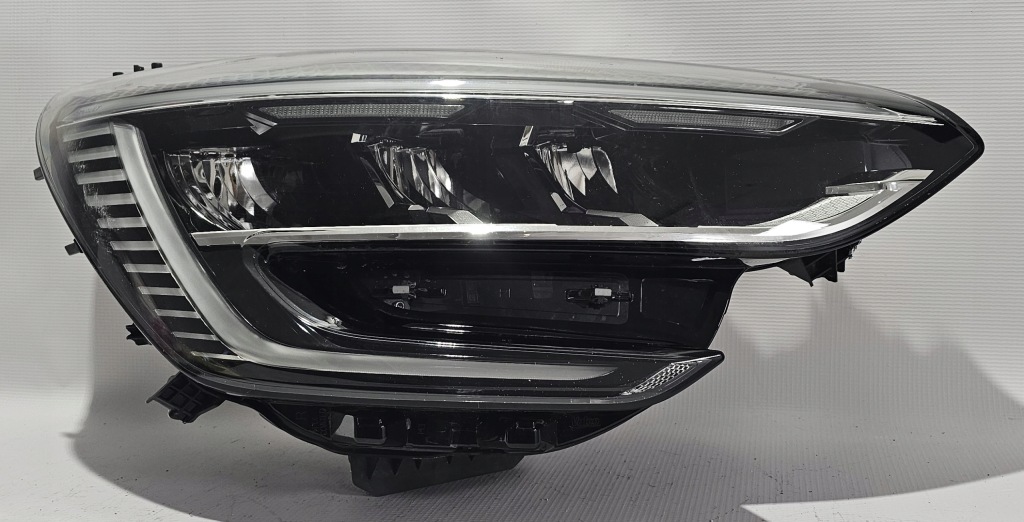 Новый оригинал  фара правый led pure vision renault megane iv 4 рестайлинг  2020- uk Доставка