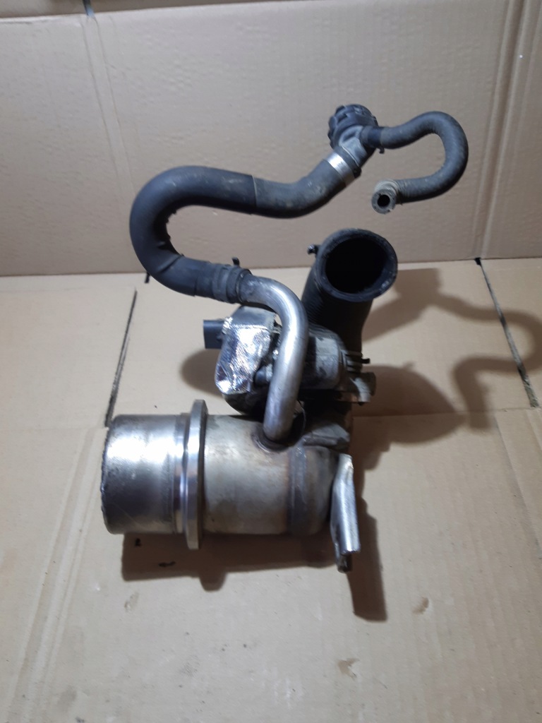 фото №1, Audi a3 8v 1.6 tdi радиатор выхлопных газов egr 04l131512