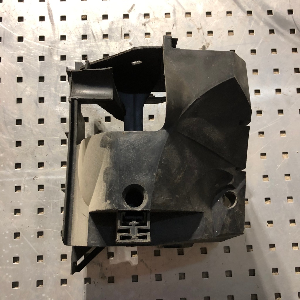 фото №3, Корпус предохранителей trafic vivaro