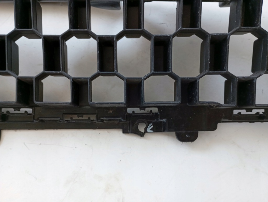 фото №10, Решётка бампера средняя renault austral rs e-tech