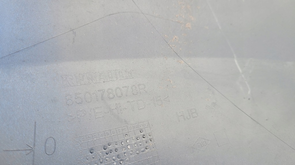 фото №8, Renault captur ii уголок бампера левый // 363