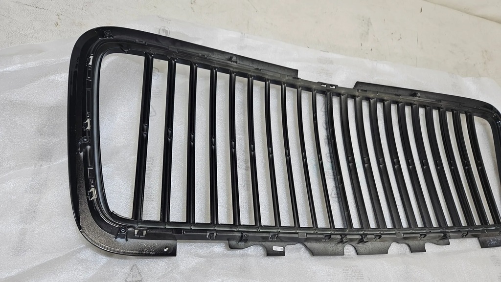 фото №8, Решётка радиатора решётка радиатора решётка радиатора радиатора bentley continental flying spur 3se853667 новый