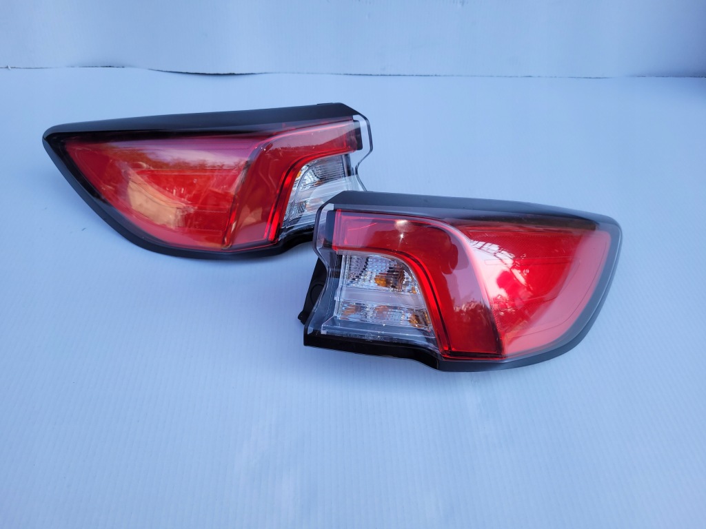 Купити Ford kuga mk3 19- фара задній задня rh/lh led