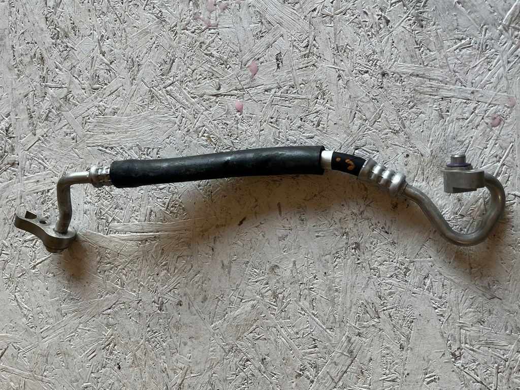 фото №1, Шланг кондиционера mercedes w205 a2058305404