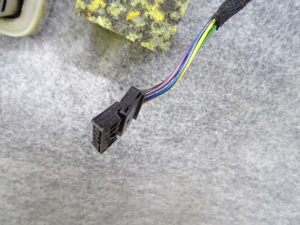 фото №11, Потолок audi a1 8x3867525