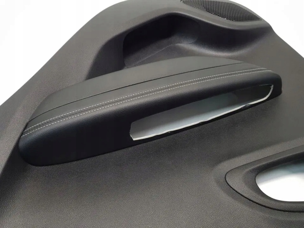 фото №3, Обшивка двері правий задня renault kadjar lift