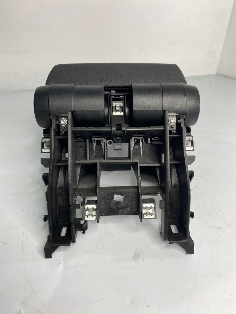 фото №9, Подлокотник средний bmw e81 e87n 9110501 оригинал