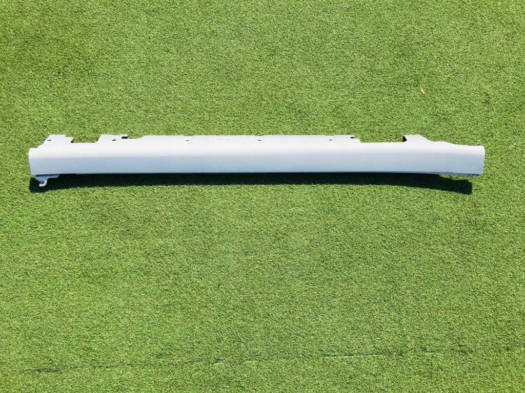 фото №4, Bmw x1 f48 m-pakiet молдинг порог правая