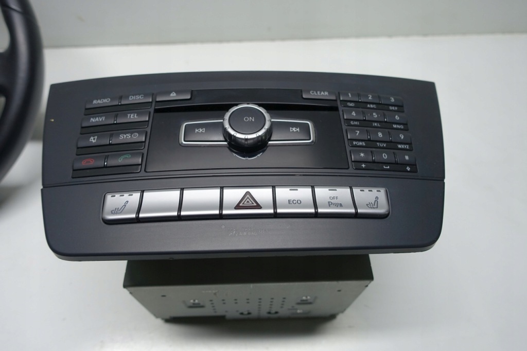 фото №1, Mercedes w204 радіо lift 2049003211 comand