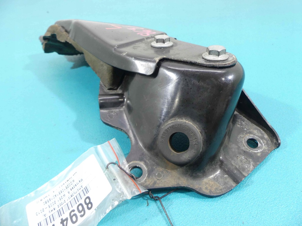 Кронштейн амортизатора перед лівий mercedes r w251 Оригінал