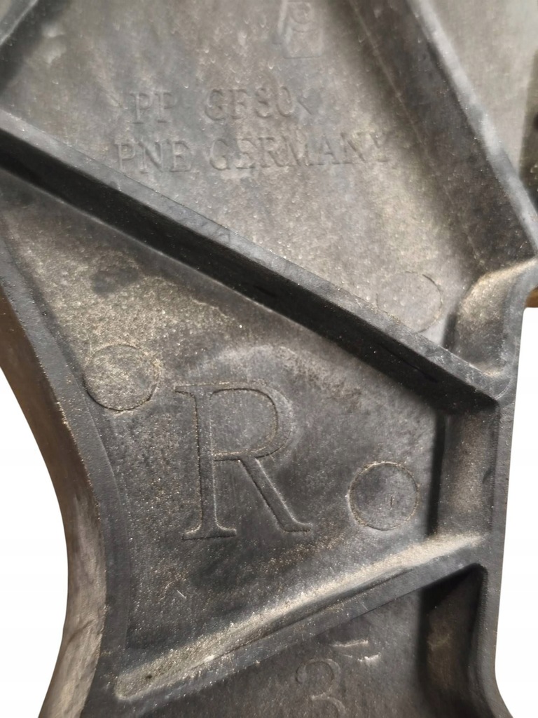 фото №7, Audi q5 sq5 2013 правая сторона кронштейн / кронштейн бампера заднего