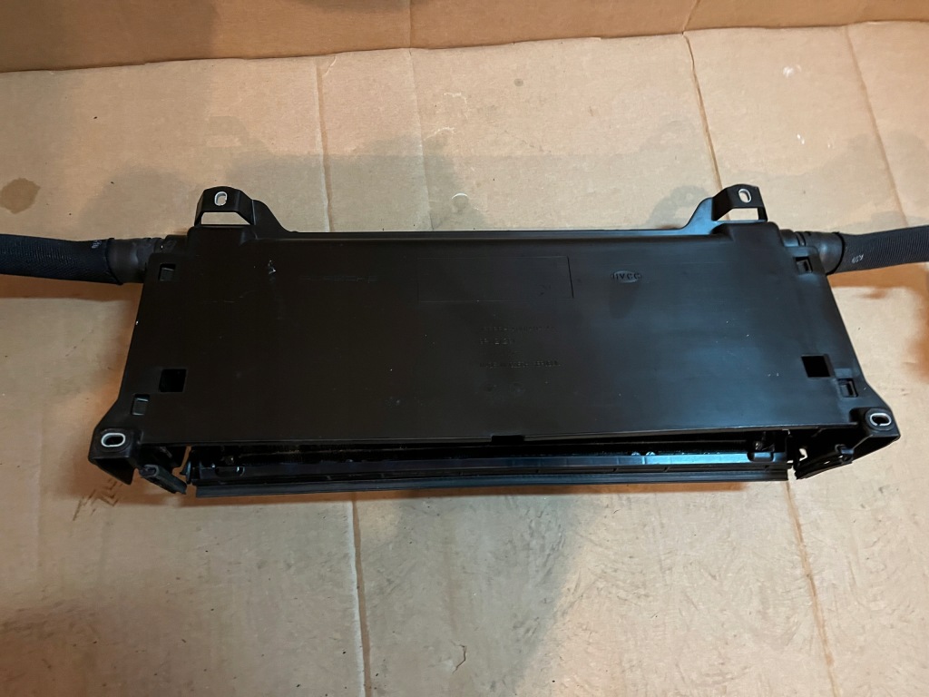 Porsche cayman boxtet 982 средняя радиатор воды 99110613702 Киев