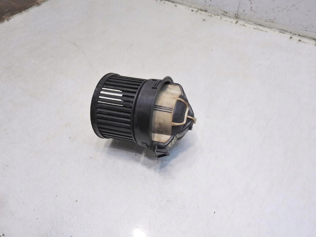 фото №8, Вентилятор воздуходувка peugeot 308 i t1000588k
