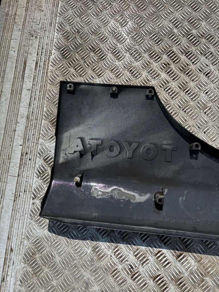 фото №5, Toyota rav4 накладка защита корпус крышки багажника 76811-42020
