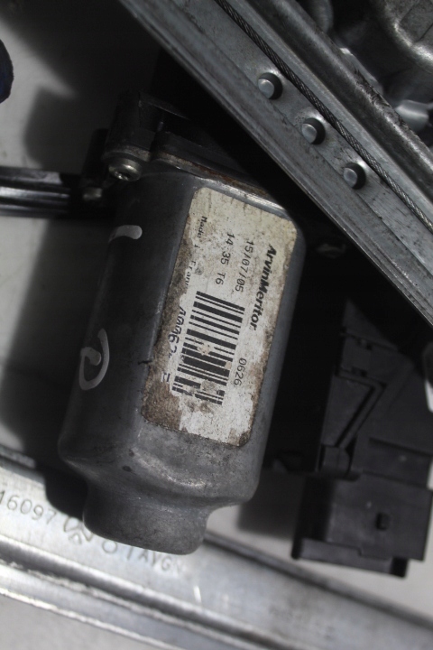 фото №4, Механизм окон левый перед renault espace iv