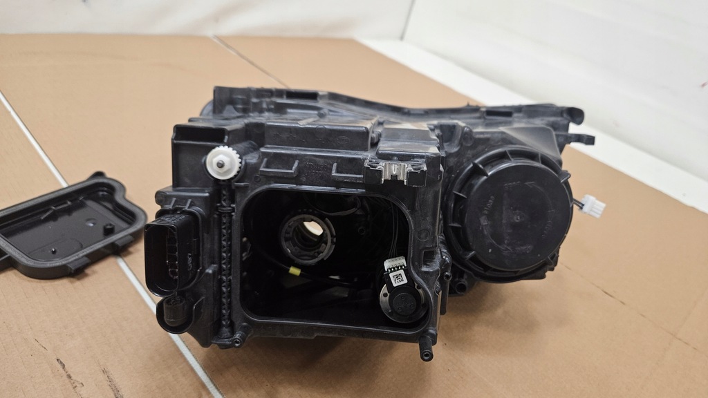 фото №9, Лампа перед передняя правая audi a8 d4 przed lift bi-xenon 4h0941030ab