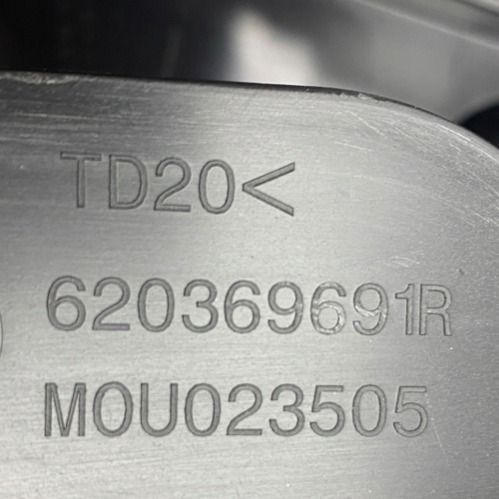 фото №14, Решітка радіатора решітка радіатора nissan nv300 lift 24- 623102355r