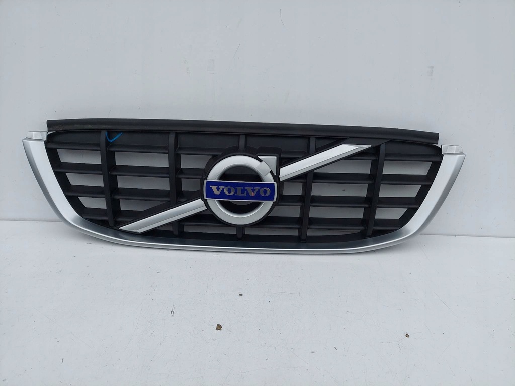 фото №1, Volvo xc60 i 08- решётка радиатора решётка радиатора бампера перед satyn