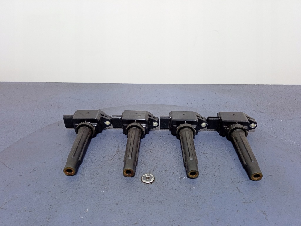 фото №1, Mazda 3 bm 1.5 skyactive катушки комплект pe2018100