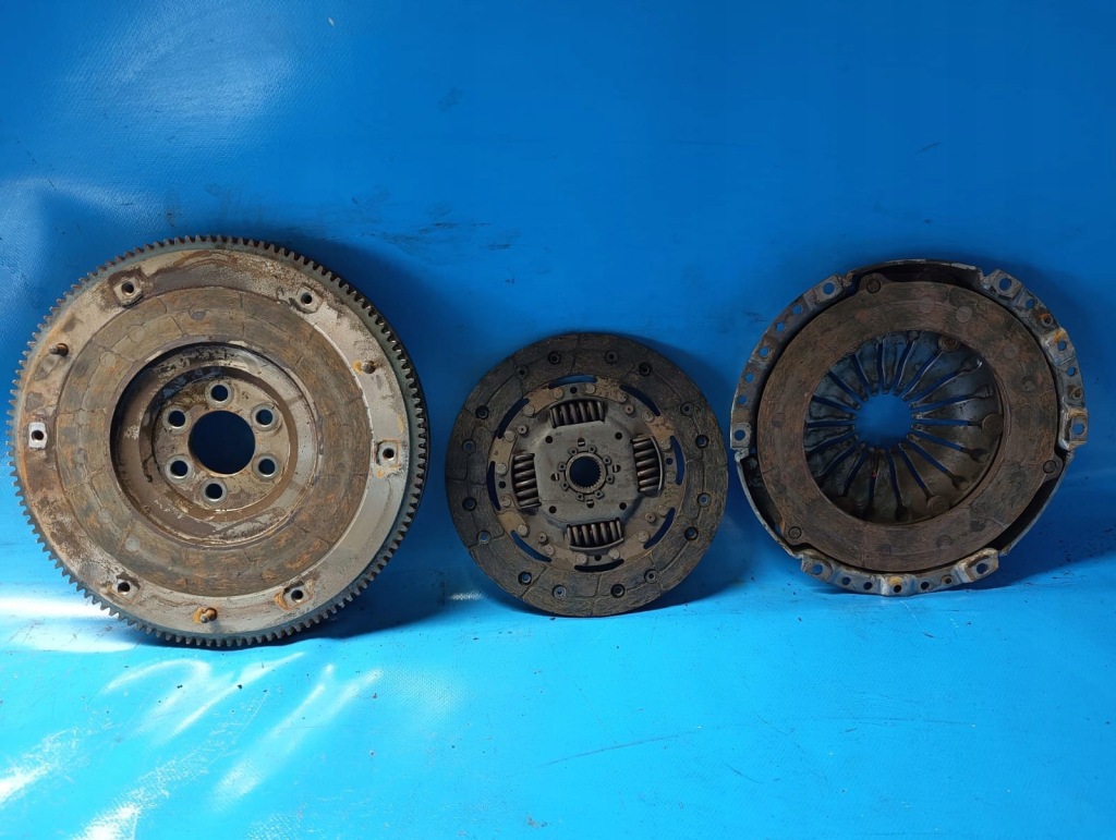 фото №8, Зчеплення колесо двомасовий vw golf v polo v skoda fabia ii ibiza 1.4 16v