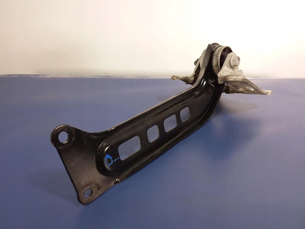 фото №1, Opel insignia b hb рычаг задняя правый нижний