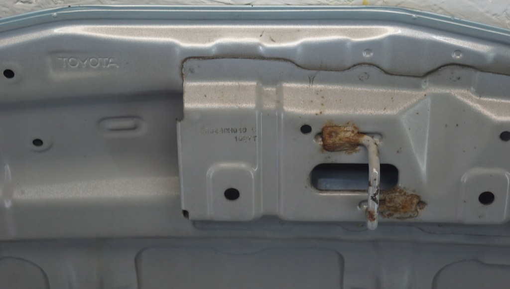 фото №16, Капот крышка toyota aygo i 8r0