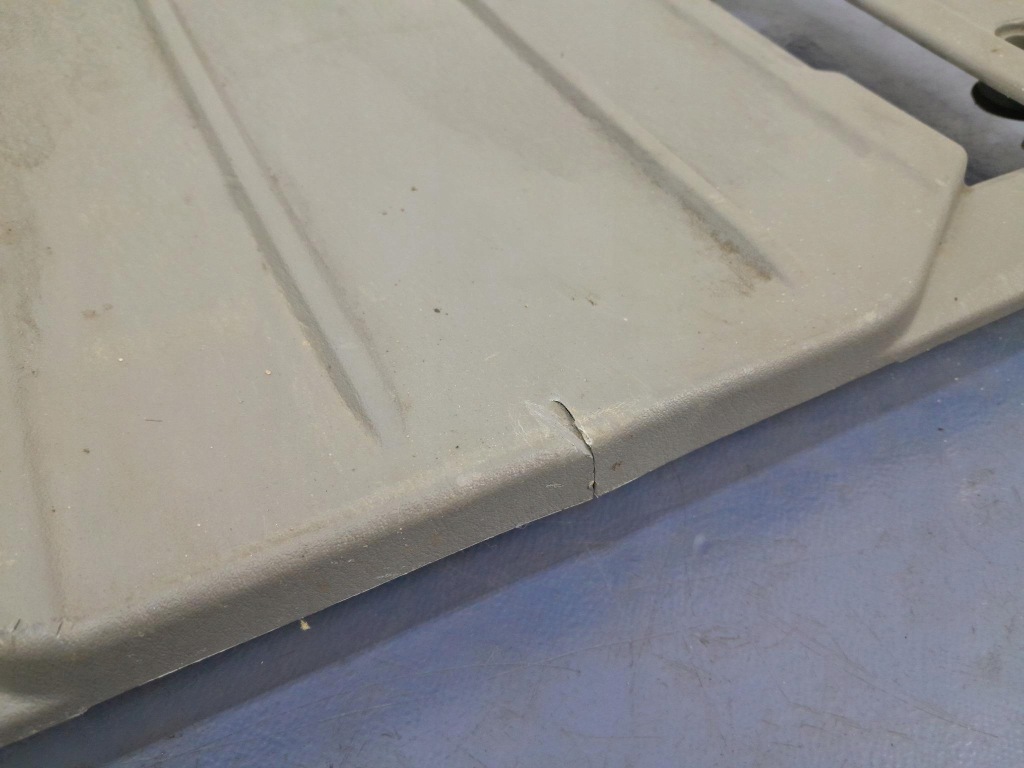 фото №3, Chrysler town country v кришка багажника підлога сидінь