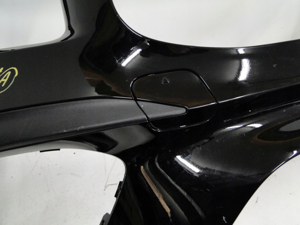 фото №8, Mercedes бампер передний a2478859602 a2478801903 glb 247 x247 amg pts 040