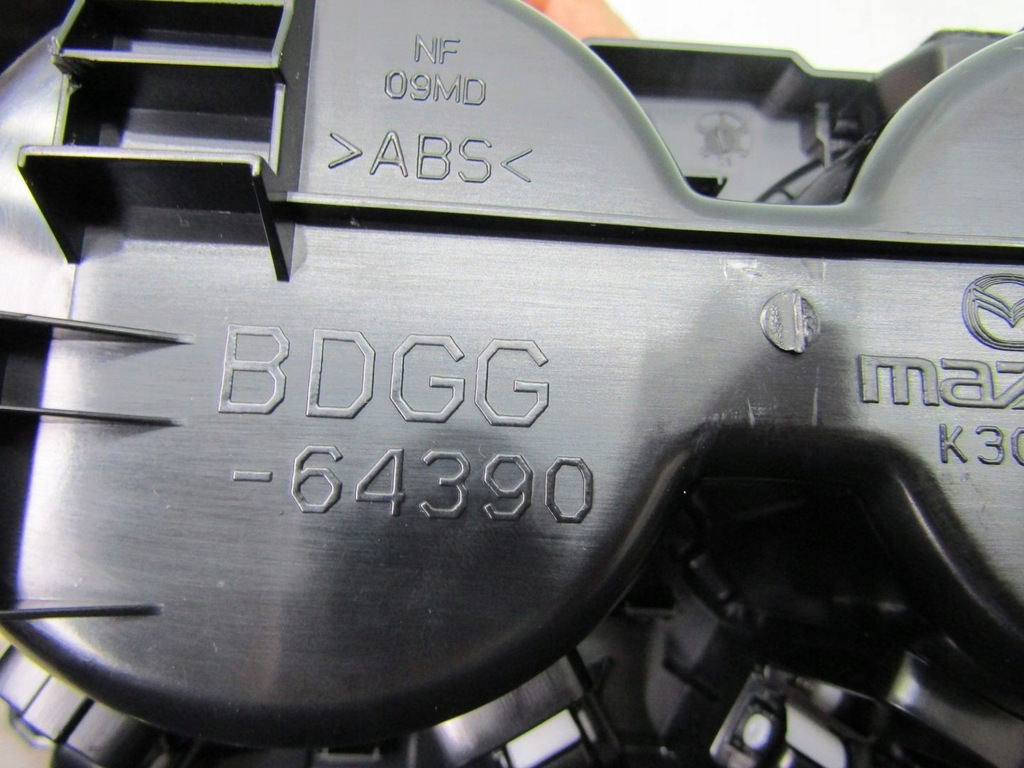 фото №7, Mazda 3 bp iv 21r кронштейн na напиток напитки кружка кружки бардачок bdgg-64390