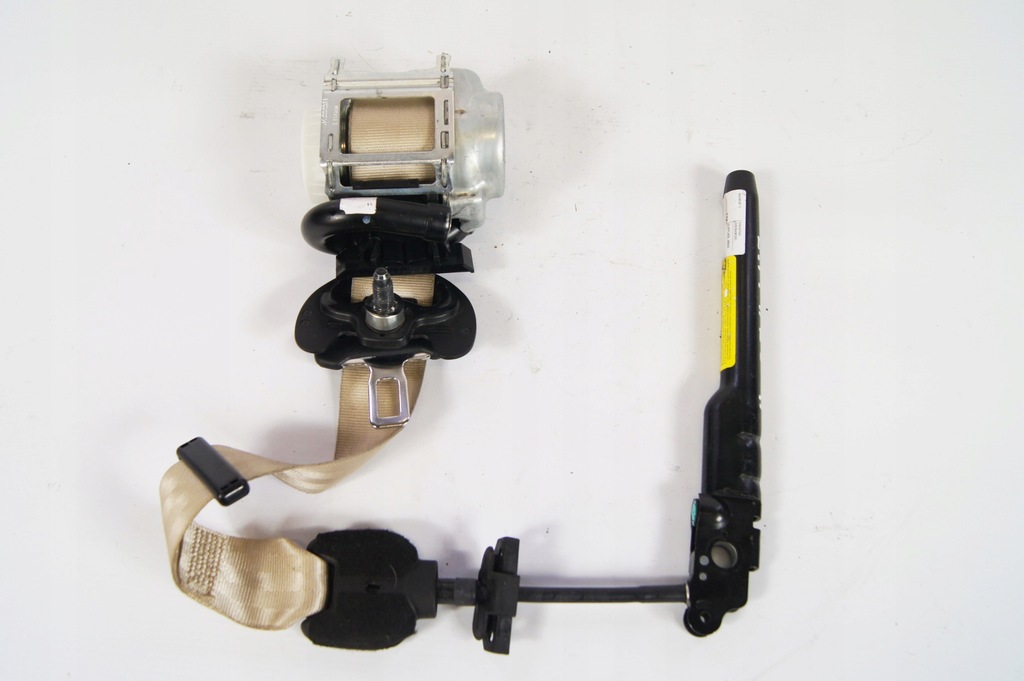 фото №1, Pas натяжитель левый перед бежевый alfa romeo giulia