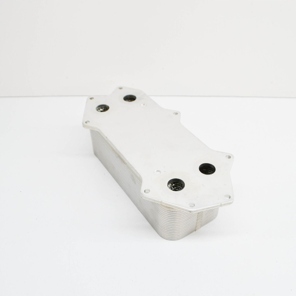 фото №7, New audi r8 4s двигатель oil кулер 07l117021m original