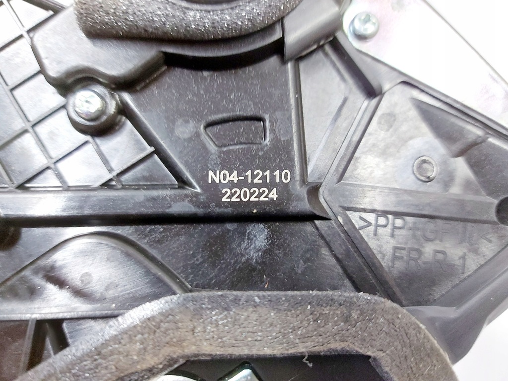 фото №6, Honda jazz v crosstar замок двері правий перед 22r.