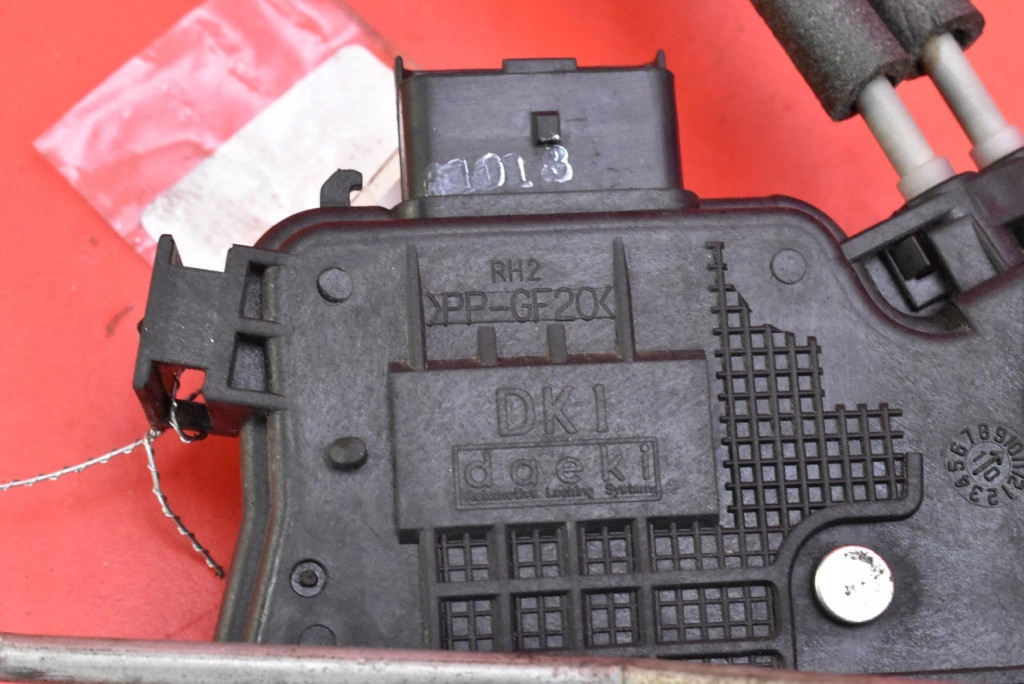 фото №7, Замок двері правий задня задній 81420-2k030 kia soul 1 i 08-11