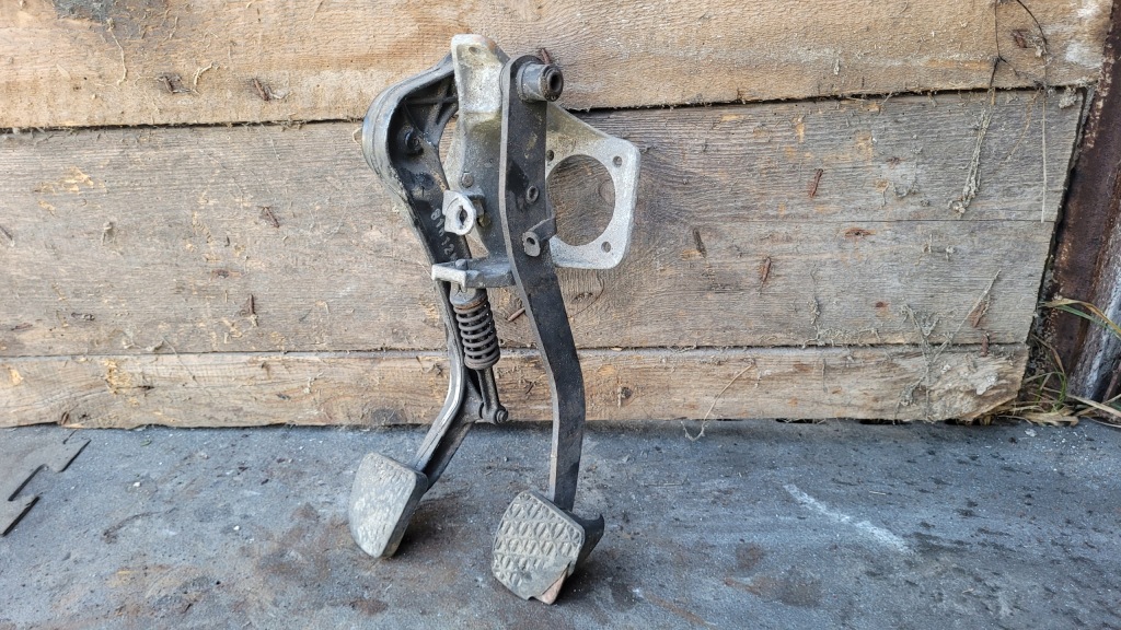 Купити Mercedes w124 r129 педаль зчеплення 1 гальма 2.5 3.0 1292900119