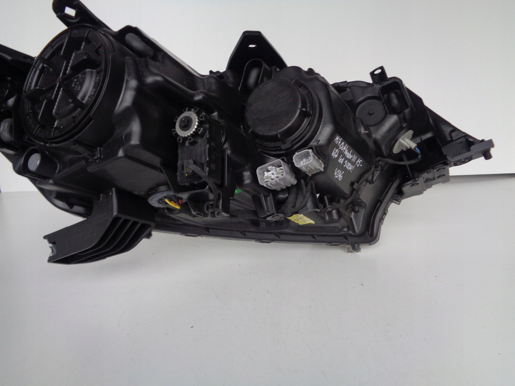 фото №8, Лампа левая фара mitsubishi outlander iii 15- lift led