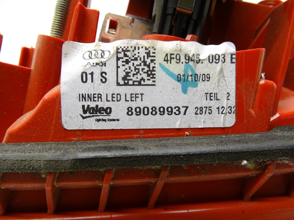 Фара ліва лівий задній задня w кришці  audi a6 c6 рестайлінг  led 4f9945093e Доставка