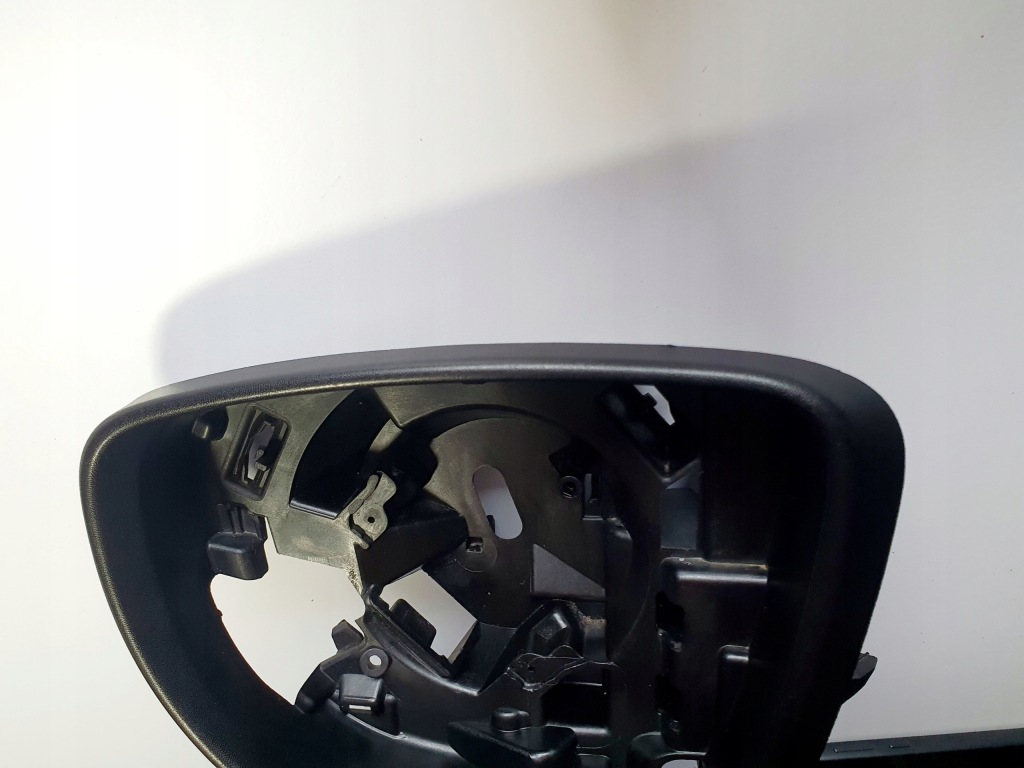 фото №3, Рамка зеркало левая renault captur i lift 17-19r оригинальный номер