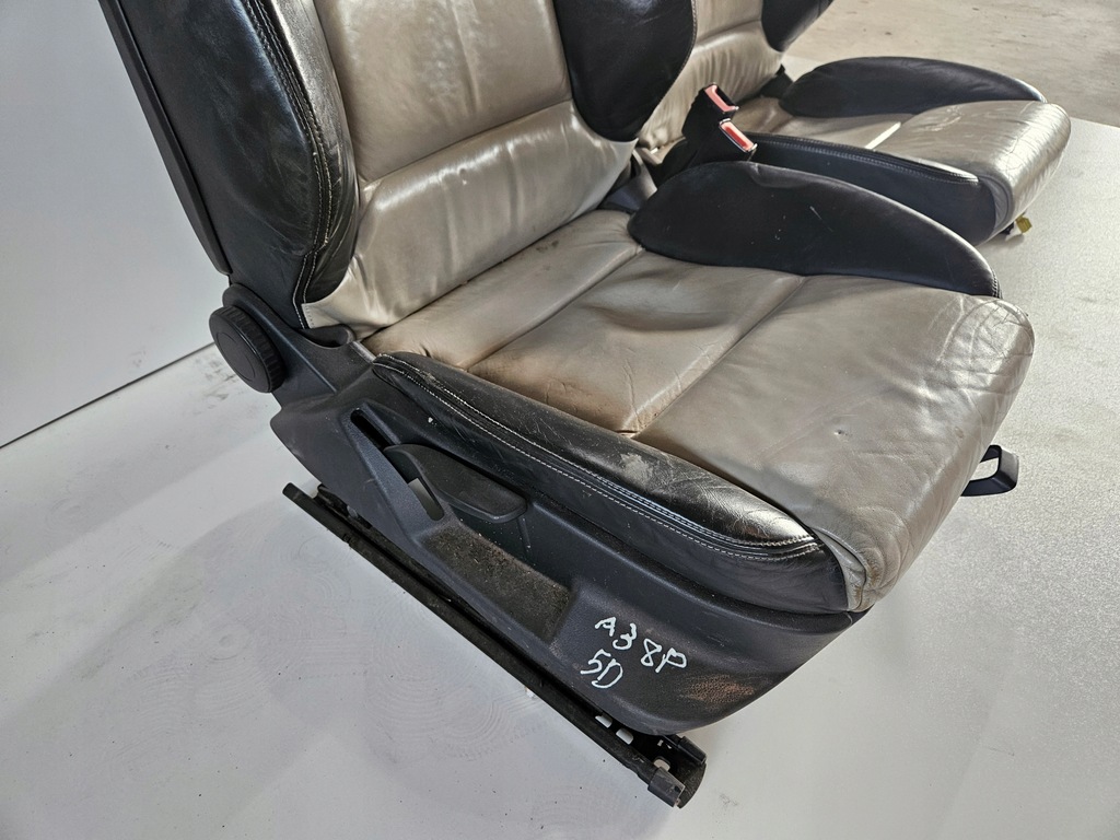 фото №9, Сидіння заднє сидіння шкіра audi a3 8p 5 двері з підігрівом
