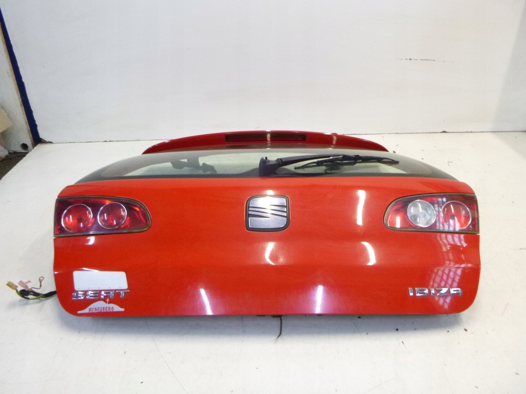фото №5, Крышка багажника задняя seat ibiza iii 5d 2003r.