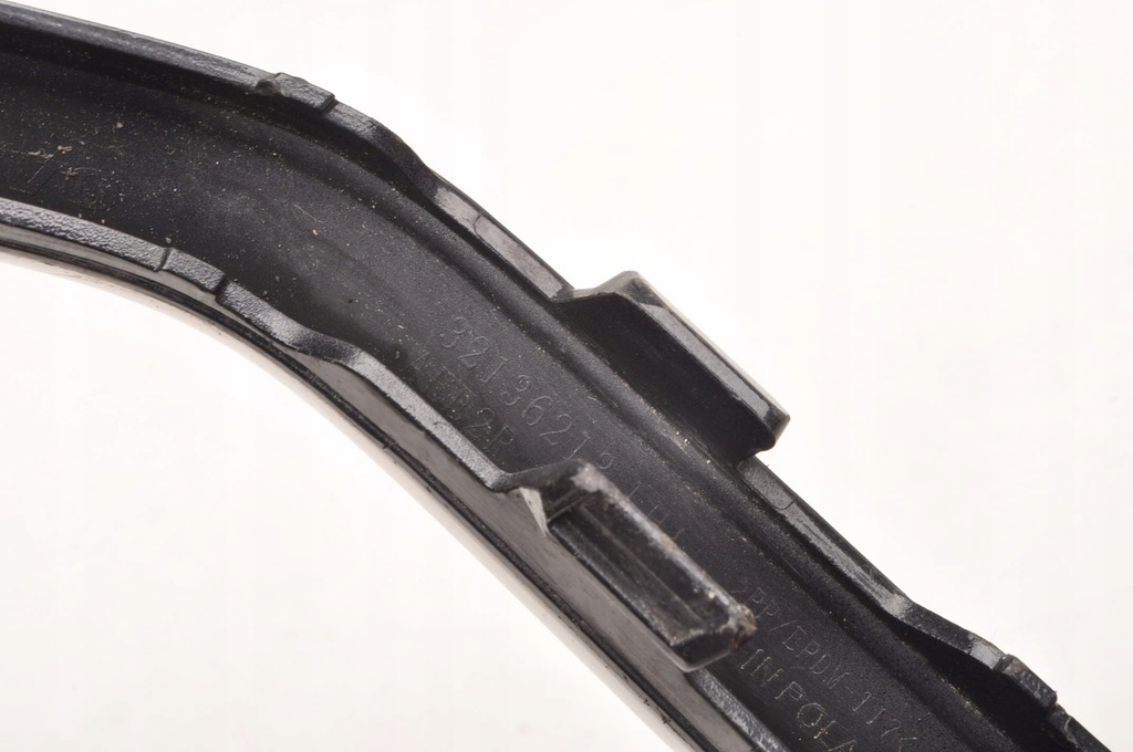 фото №10, Volvo xc60 ii fl lift молдинг бампера задняя заднего 32136213